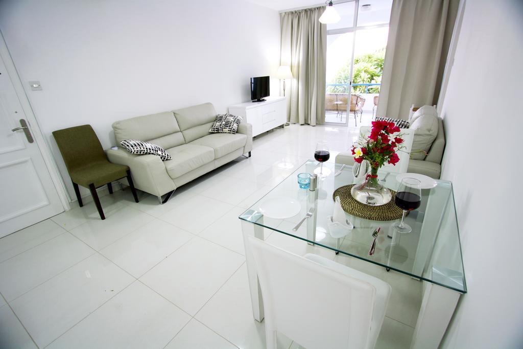 Pissouri Beach Apartments Room photo