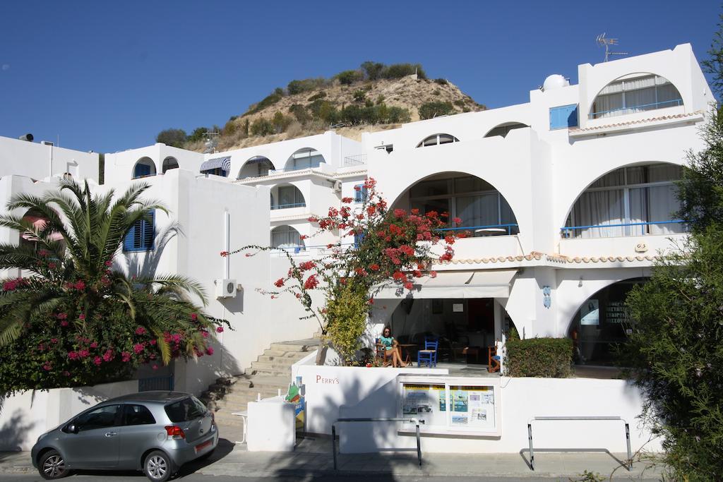 Pissouri Beach Apartments Room photo